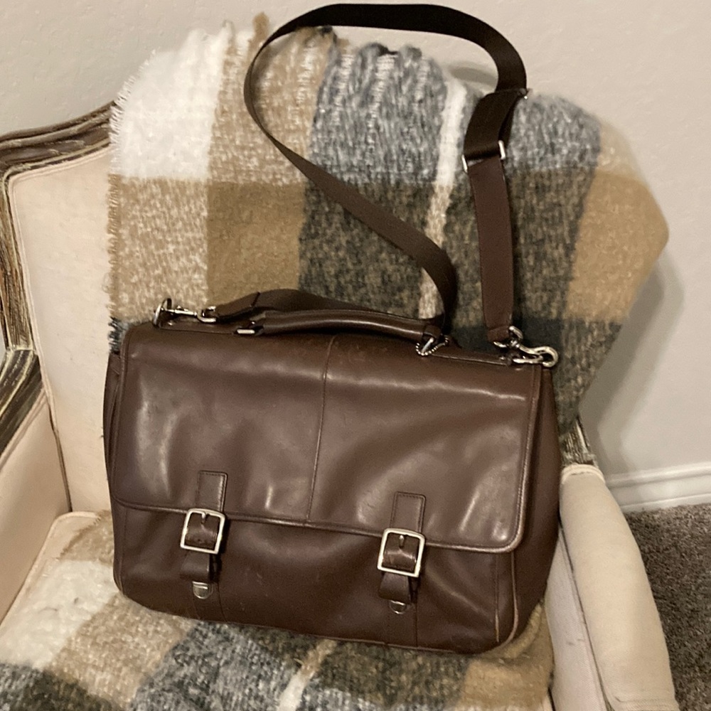 Vintage coach laptop leather messenger crossbody bag
